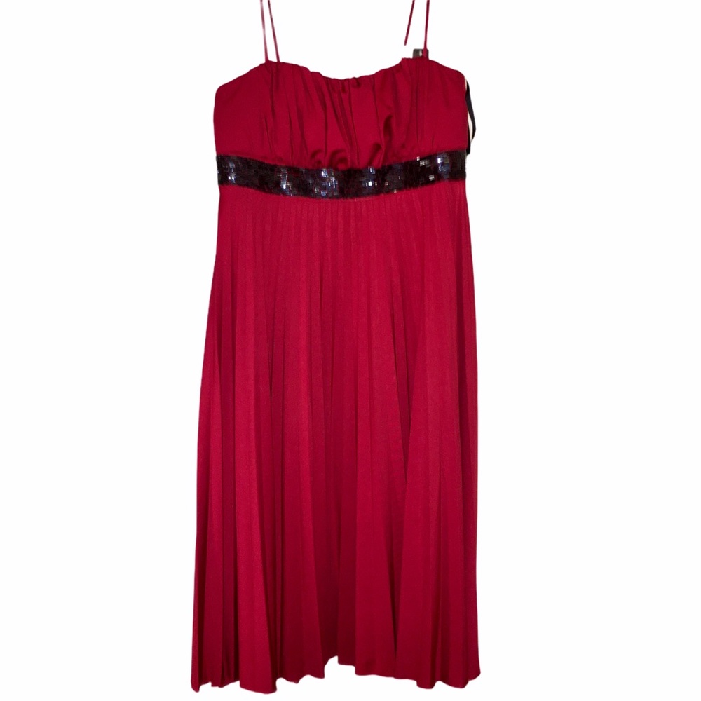NWT.  My Michelle red dress.  Medium.